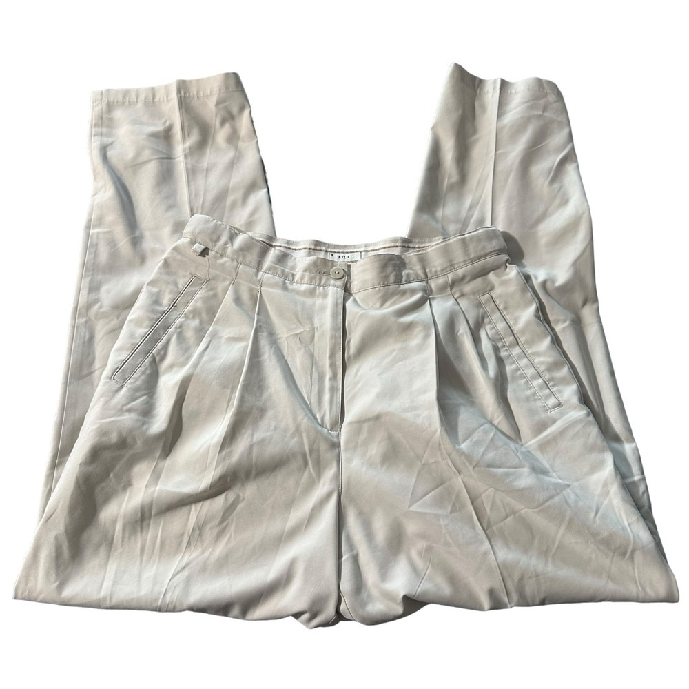 Liz Golf by Liz Claiborne women's size 10 cream colored pants, inseam 29"